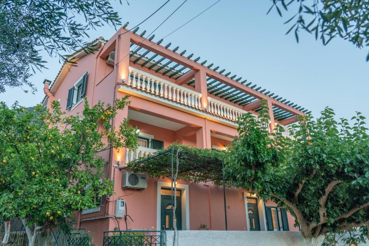 Pavlatos Apartments & Studios Sami  Exterior photo